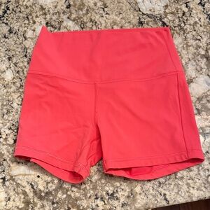 NWOT Lululemon align high rise 4” Coral Shorts